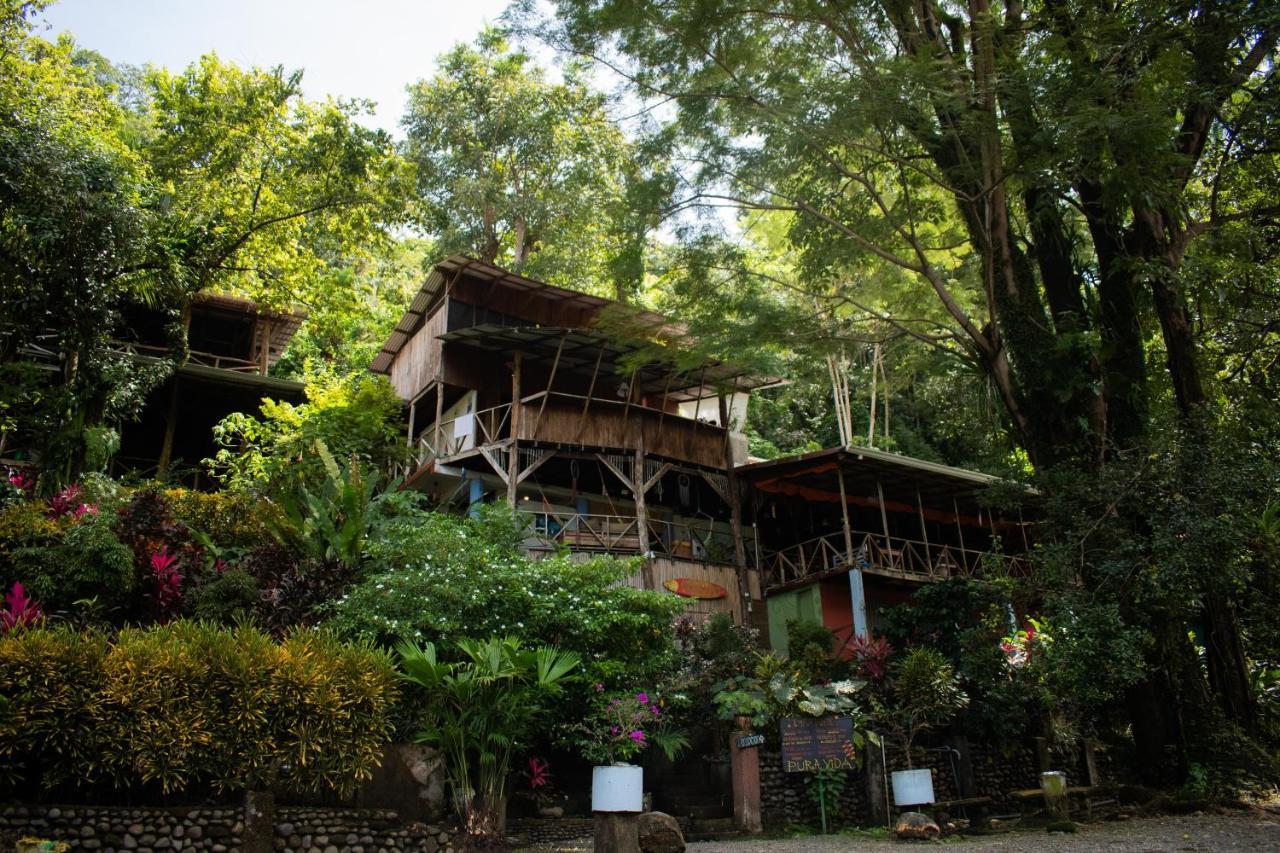 Hostel Plinio Manuel Antonio Exterior foto